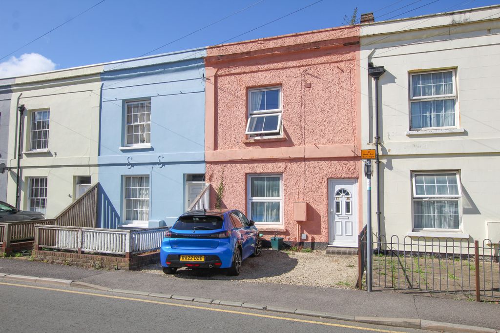 Property photo 1 of 9 Front