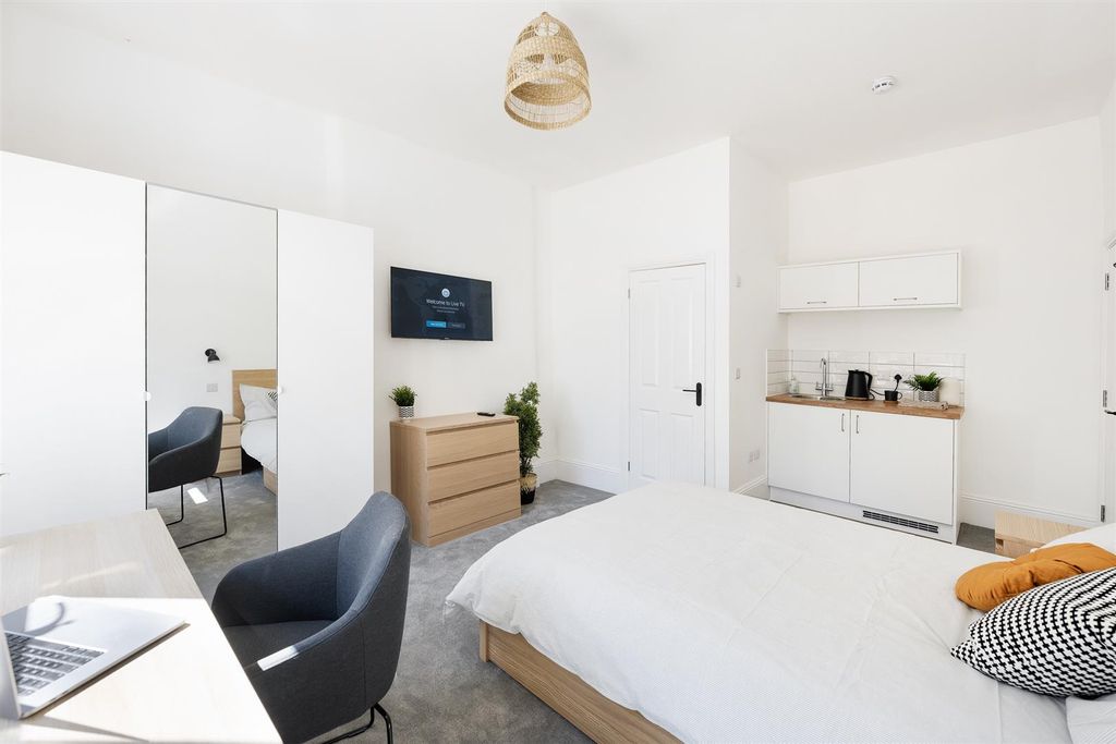 Property photo 3 of 14 12.Jpg
