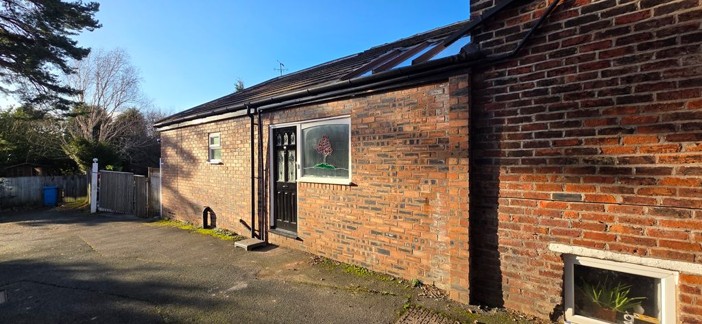 Property photo 1 of 6 Front