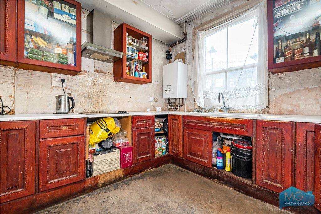 Property photo 3 of 15 Picture No. 07