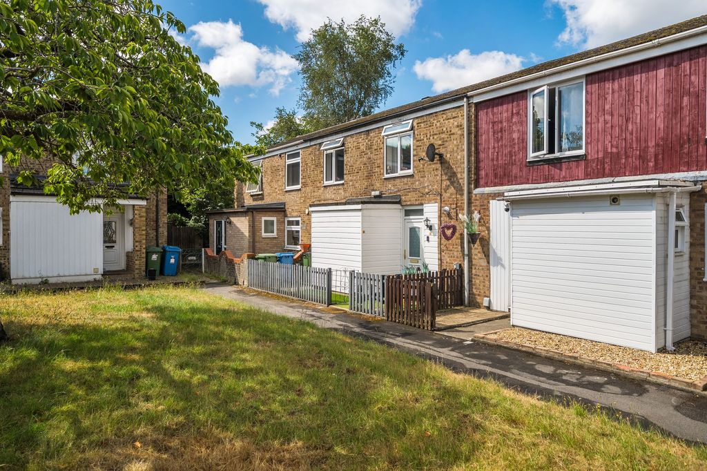 Property photo 1 of 12