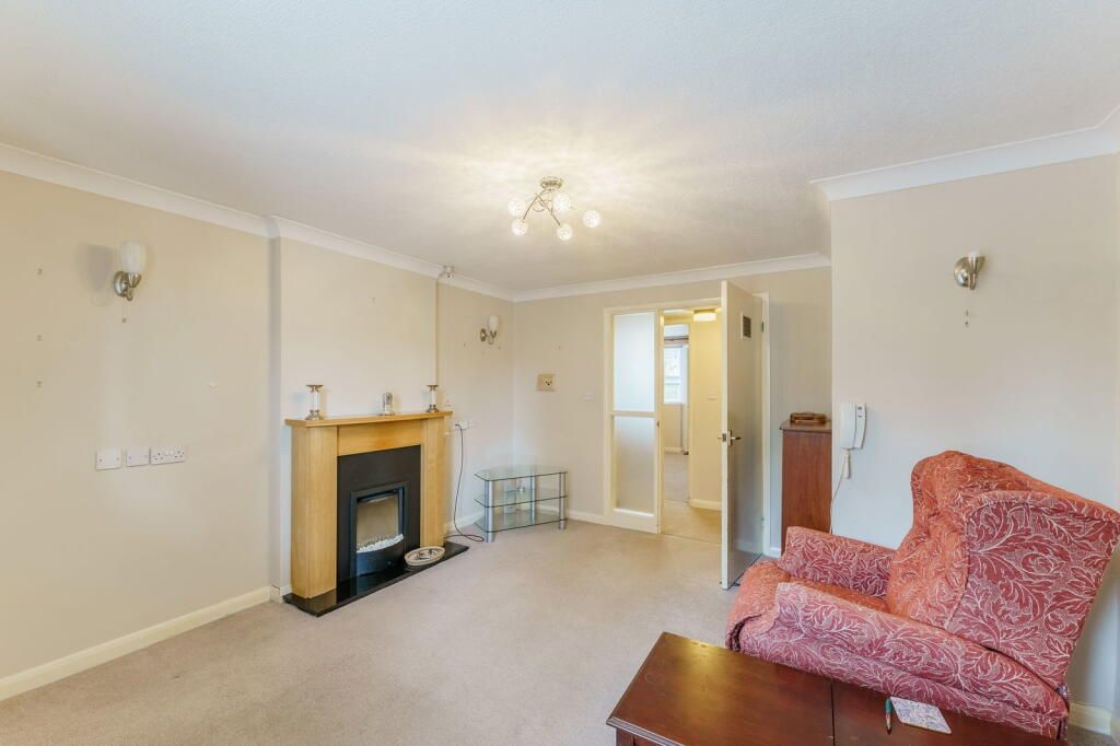 Property photo 2 of 17