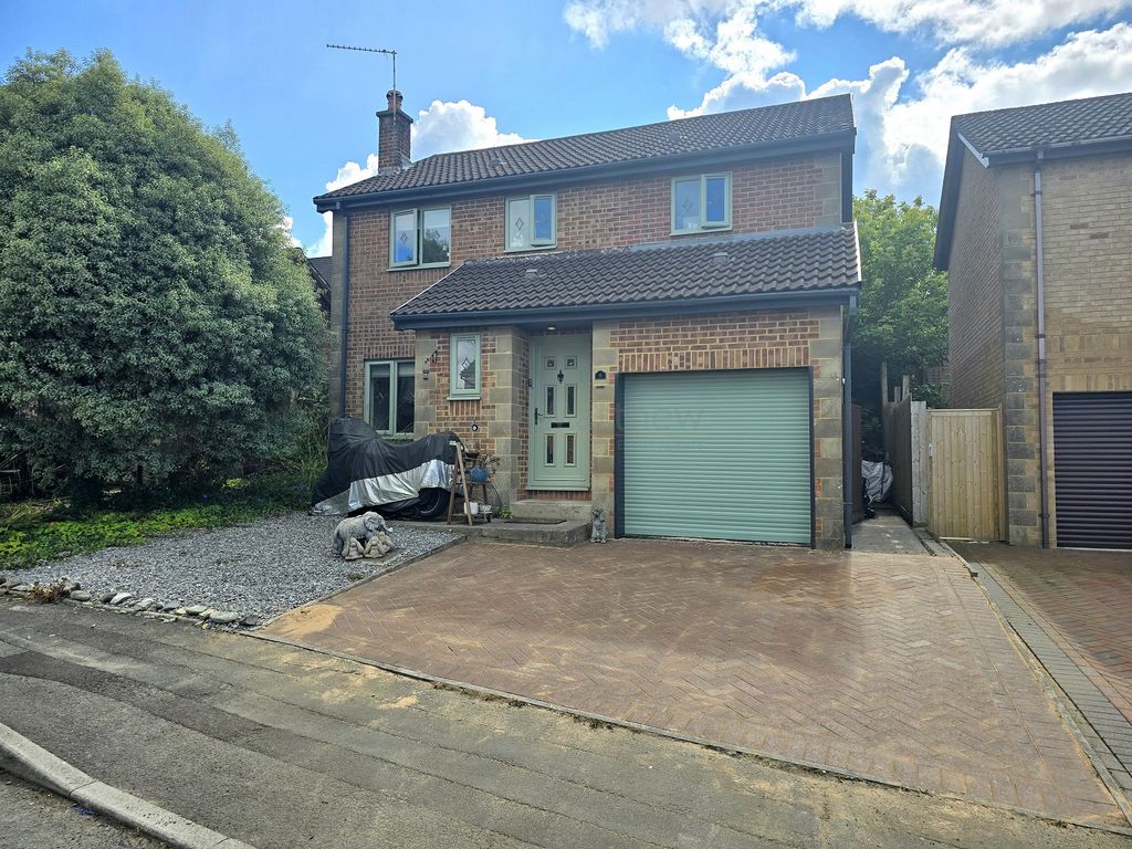 Property photo 1 of 27 Main Image