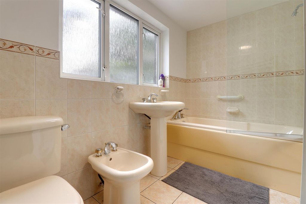 Additional image 8 of 4 bed detached house for sale8A Pound Street, Newtownards BT23