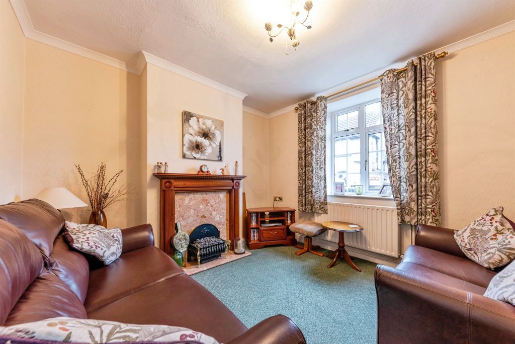 Property photo 2 of 20