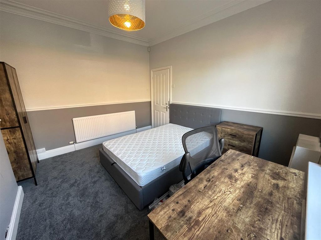 Property photo 2 of 14 Photo 03-09-2023, 17 13 23.Jpg