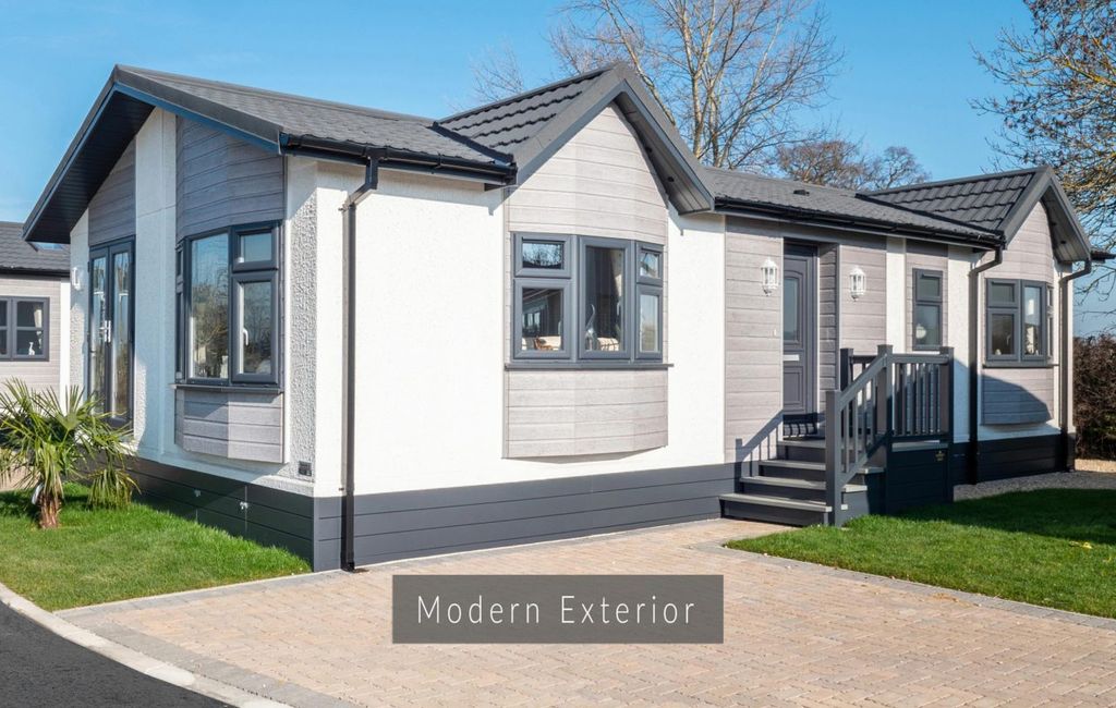 Property photo 1 of 9 Sandy Oaks Residential Park - Omar - Middleton - 2025 |  4090 For Sale