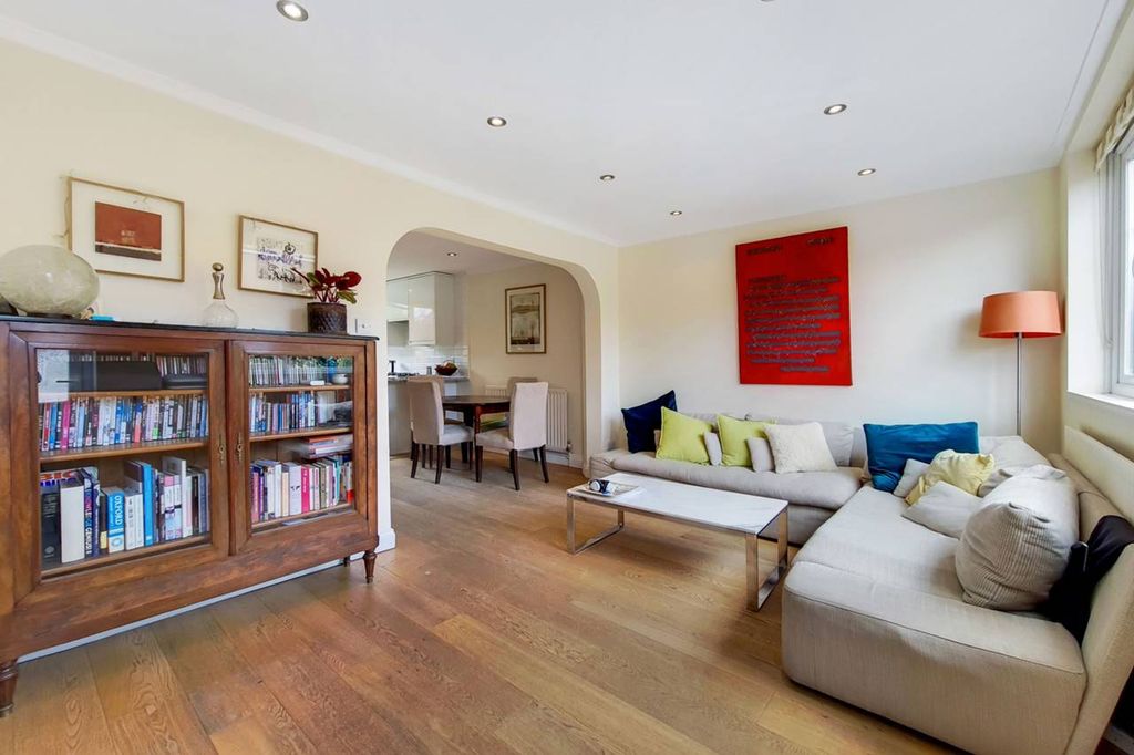 Property photo 1 of 10
