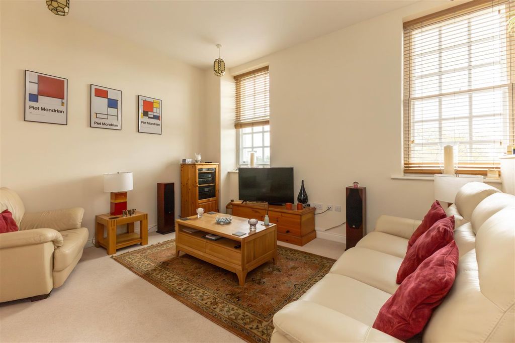Property photo 2 of 22 Img_5157.Jpg