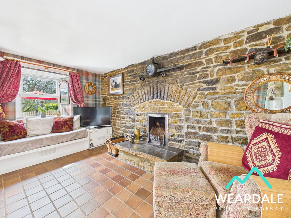 Property photo 2 of 37