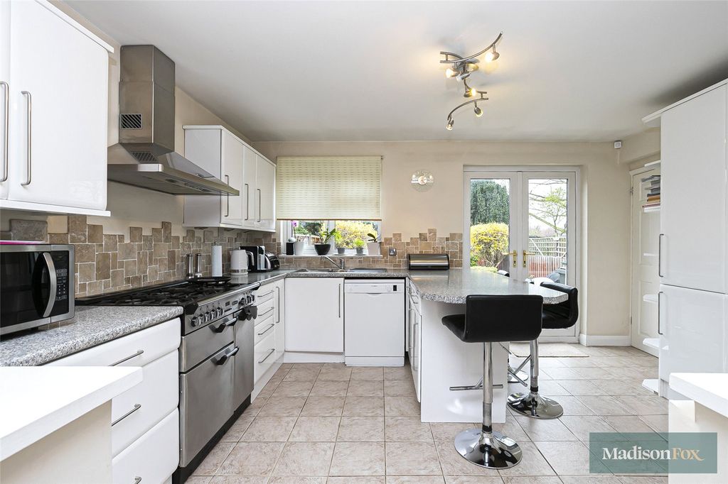 Property photo 3 of 24 Picture No. 41