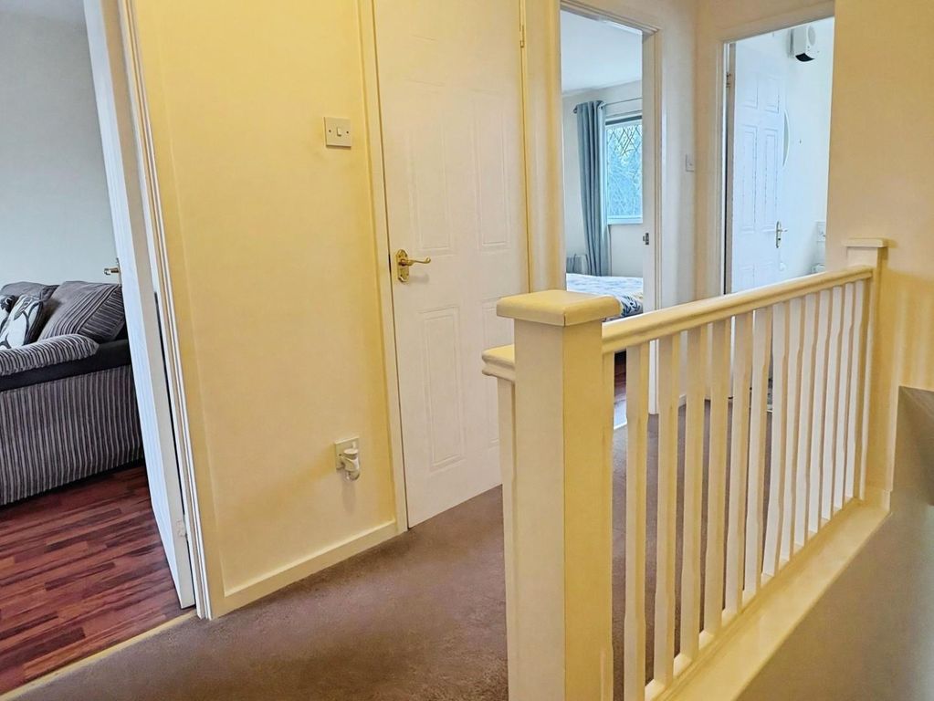 Property photo 3 of 9 2E3B9d94-61E4.Jpg