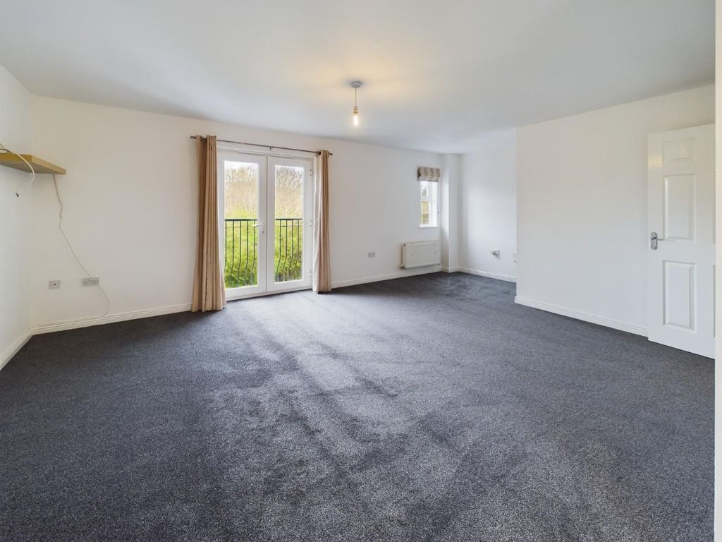 Property photo 2 of 12 Cam01238G0-Pr0240-Still001.Jpg