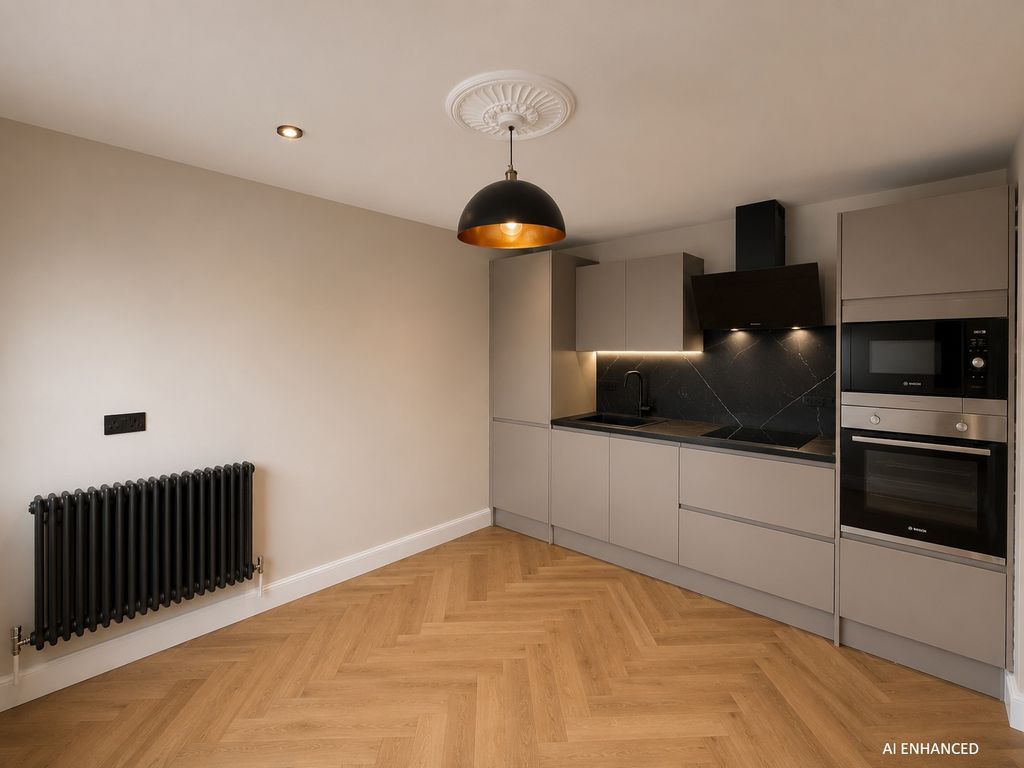 Property photo 3 of 6 Kitchen
