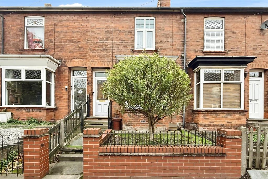 Property photo 1 of 14 Front External