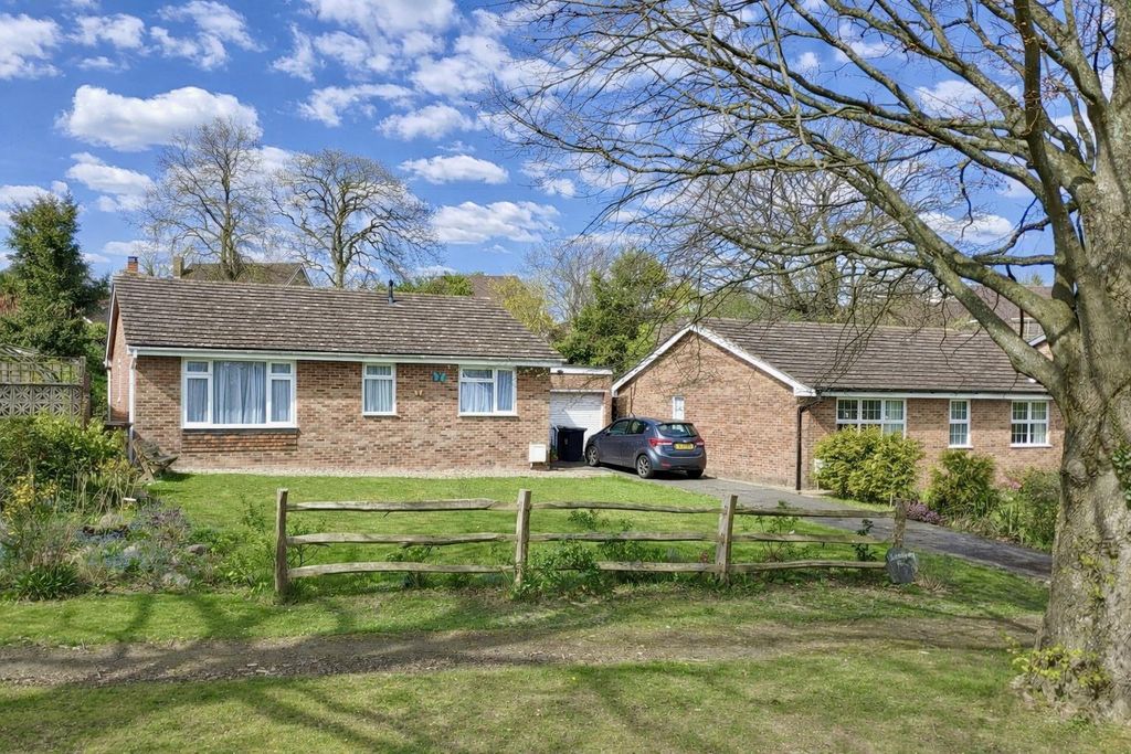 Property photo 1 of 21