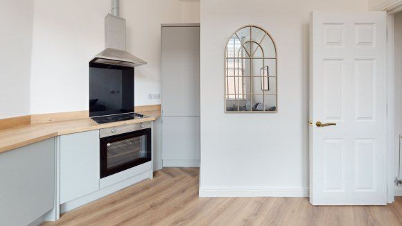 Property photo 3 of 11 8254098.Jpg