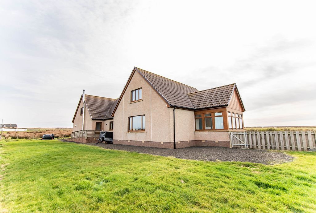 Property photo 2 of 18 Not Specified