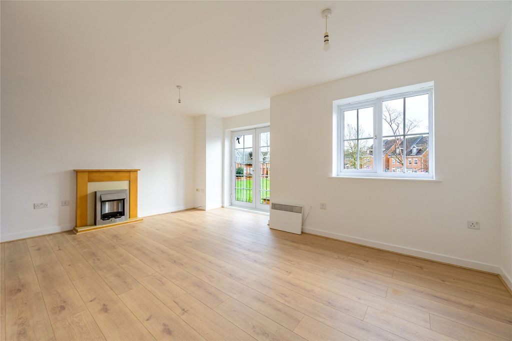 Property photo 3 of 19 Picture No. 14