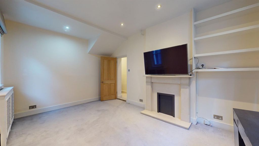 Property photo 2 of 12 659E8267E775c03998Aaf697_d1B18E532A4Be682A087Fe654