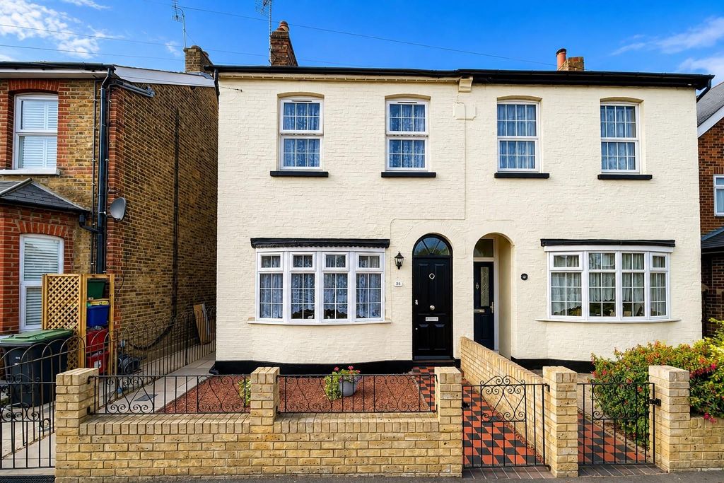 Property photo 1 of 13