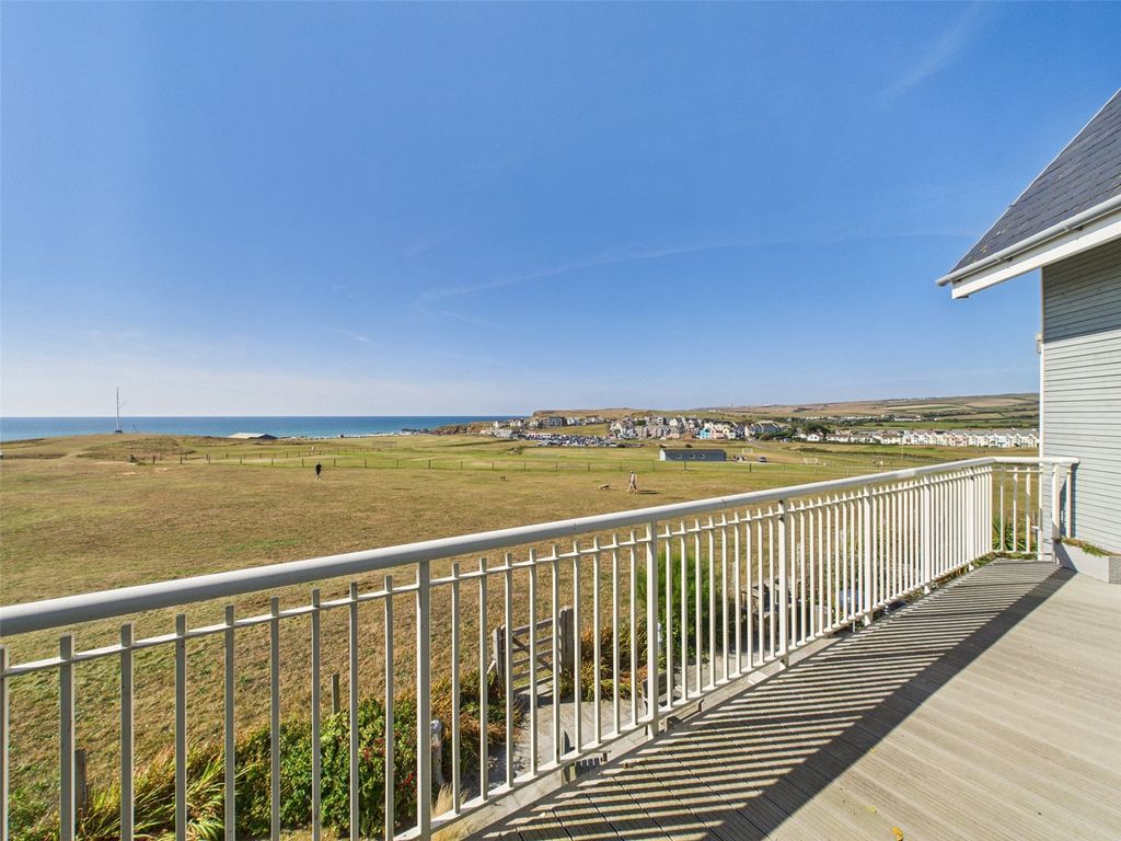 Property photo 3 of 26 Picture No. 15