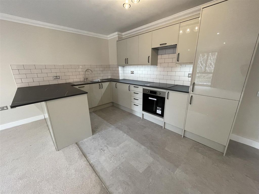 Property photo 3 of 14 Img_8574.Jpg