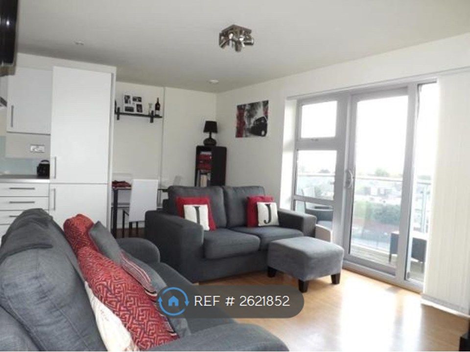 Property photo 2 of 12