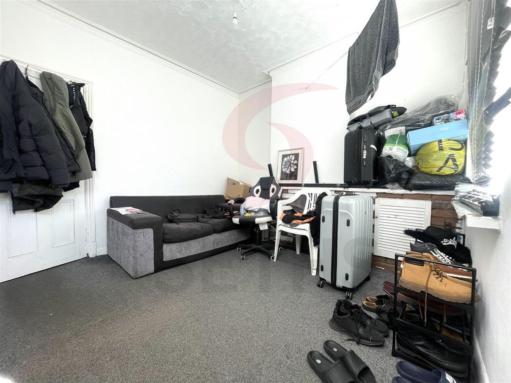 Property photo 3 of 6 Reception Room 1