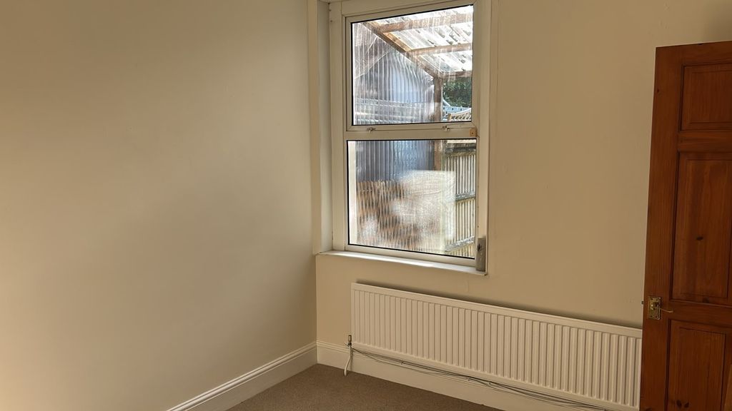 Property photo 1 of 3 Ground Floor Bedroom