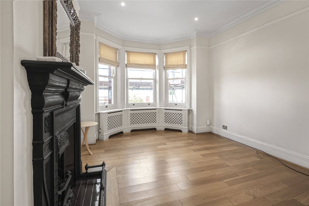 Property photo 3 of 9 Reception Room