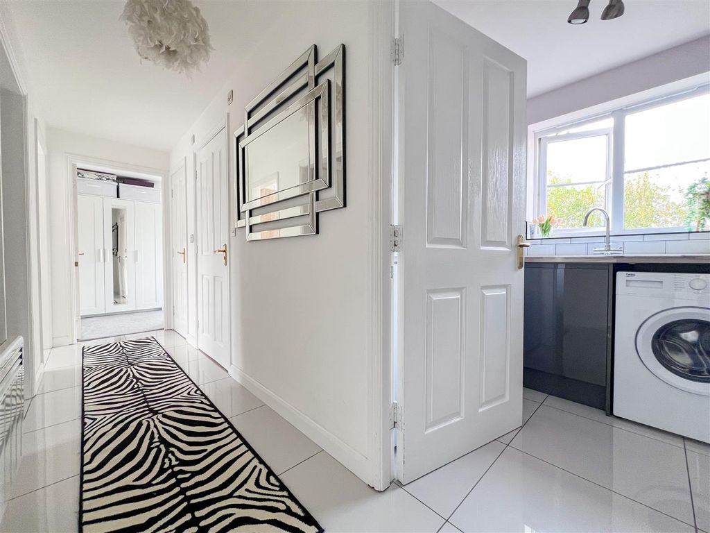 Property photo 2 of 17 Hall