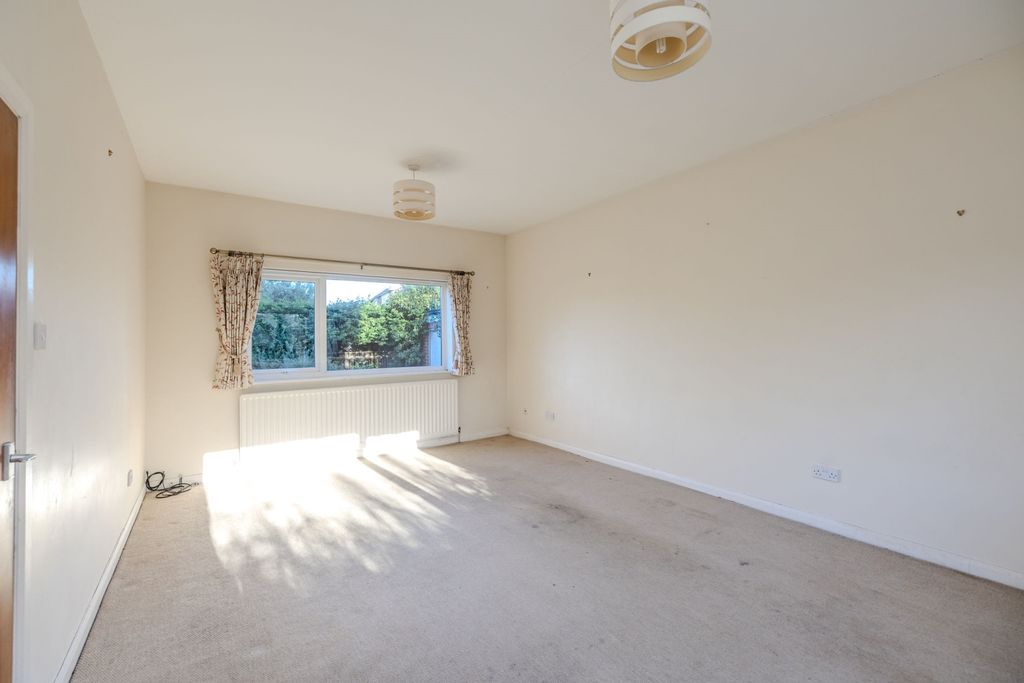 Property photo 3 of 24 Themanse1Darrasstation,Broadway,Darrashall.Ne209Pn