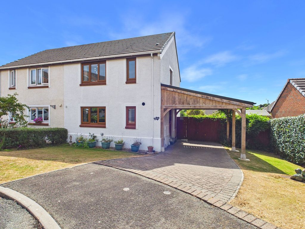 Property photo 1 of 25