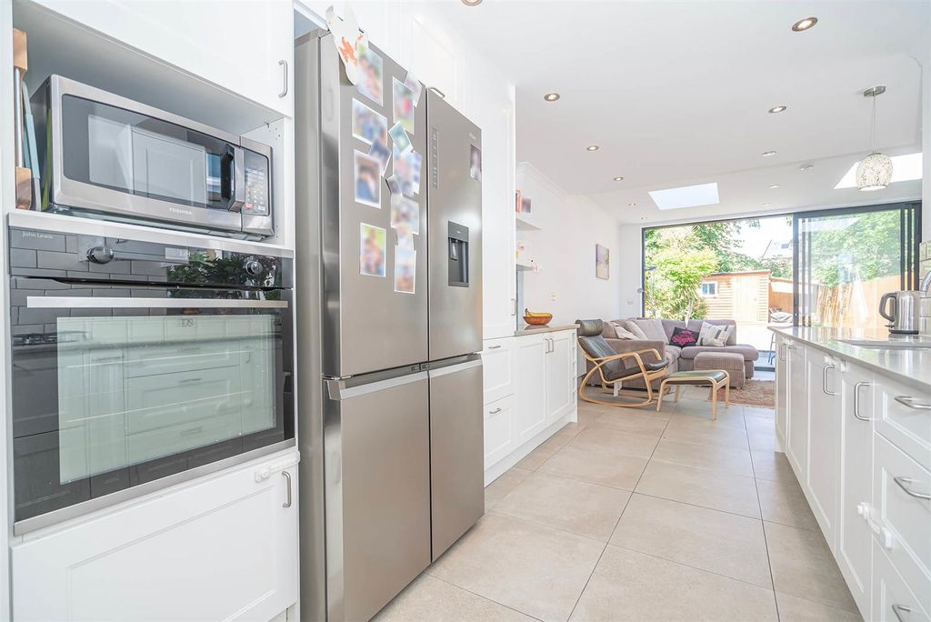 Property photo 2 of 16 Kitchen A (2).Jpg