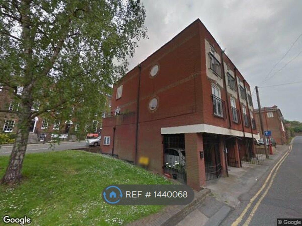 Property photo 1 of 11