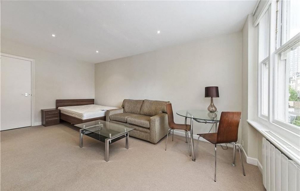 Property photo 1 of 3