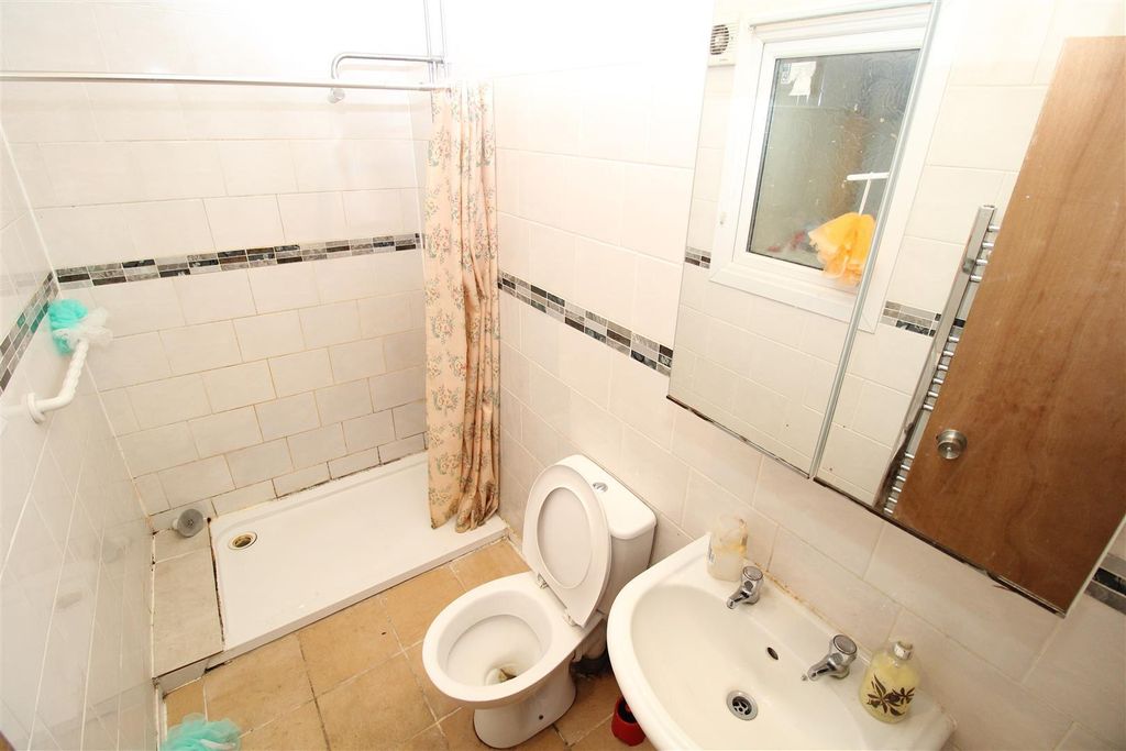 Additional image 9 of Room to rentBroadway, Pontypridd CF37