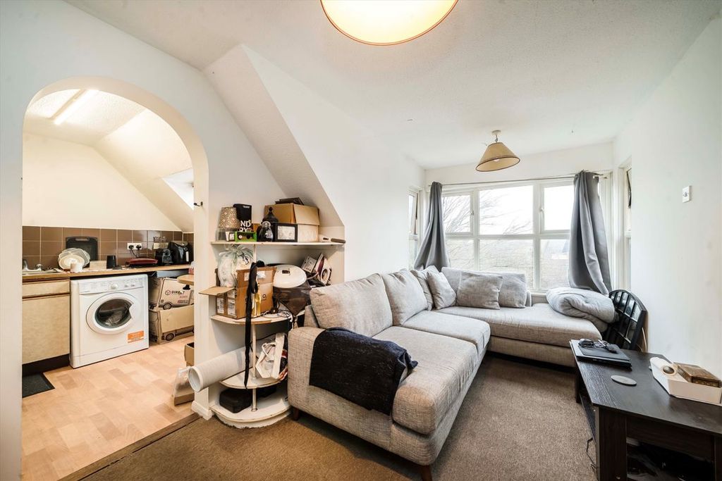 Property photo 2 of 4