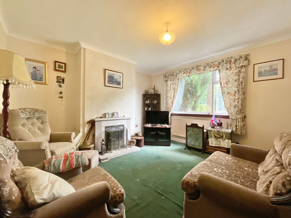 Property photo 2 of 16