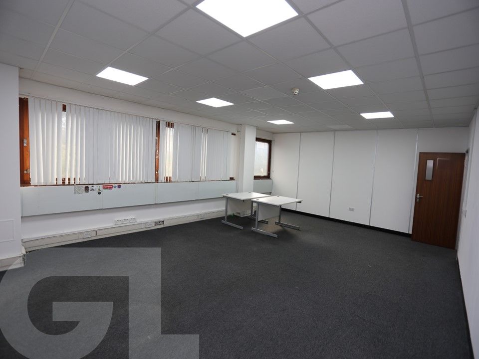 Property photo 3 of 4