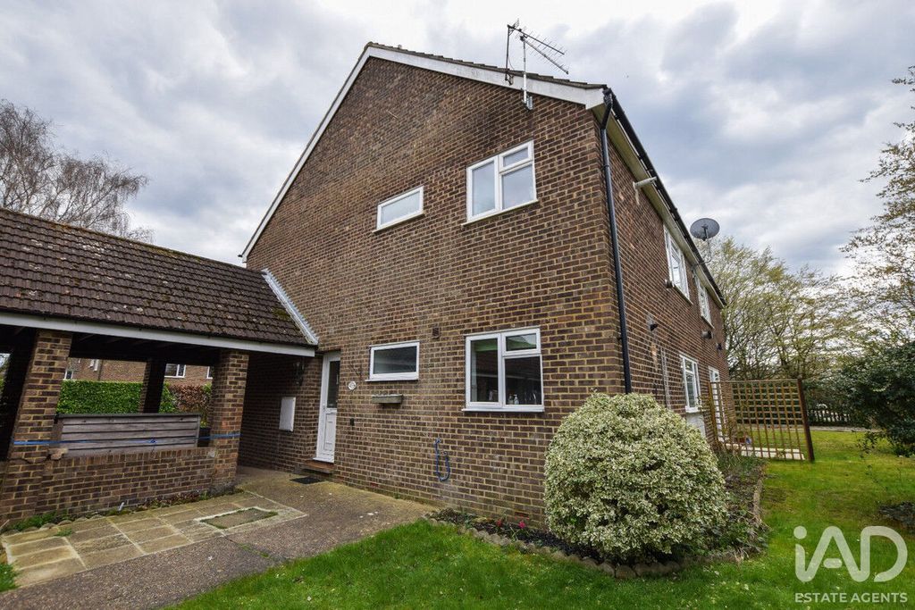 Property photo 1 of 6