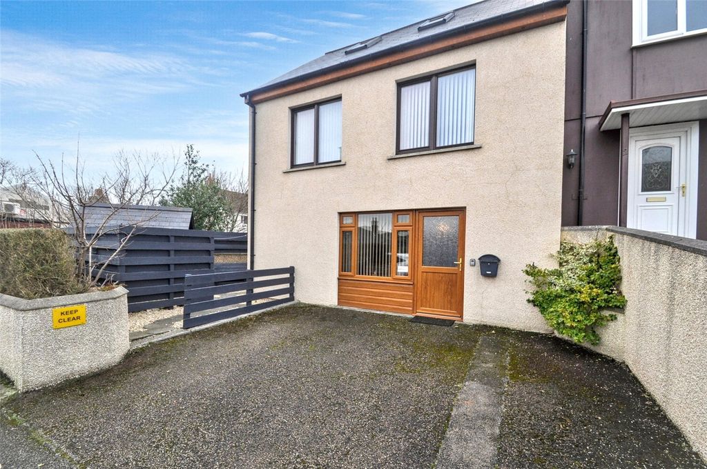 Property photo 1 of 15 Main