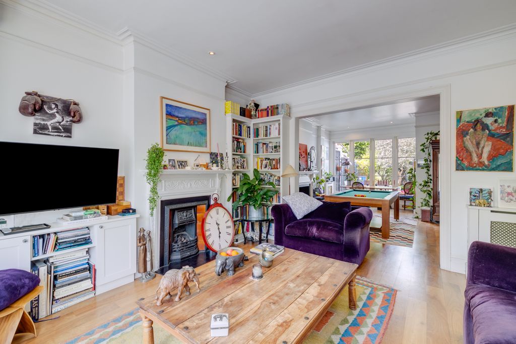 Property photo 2 of 15