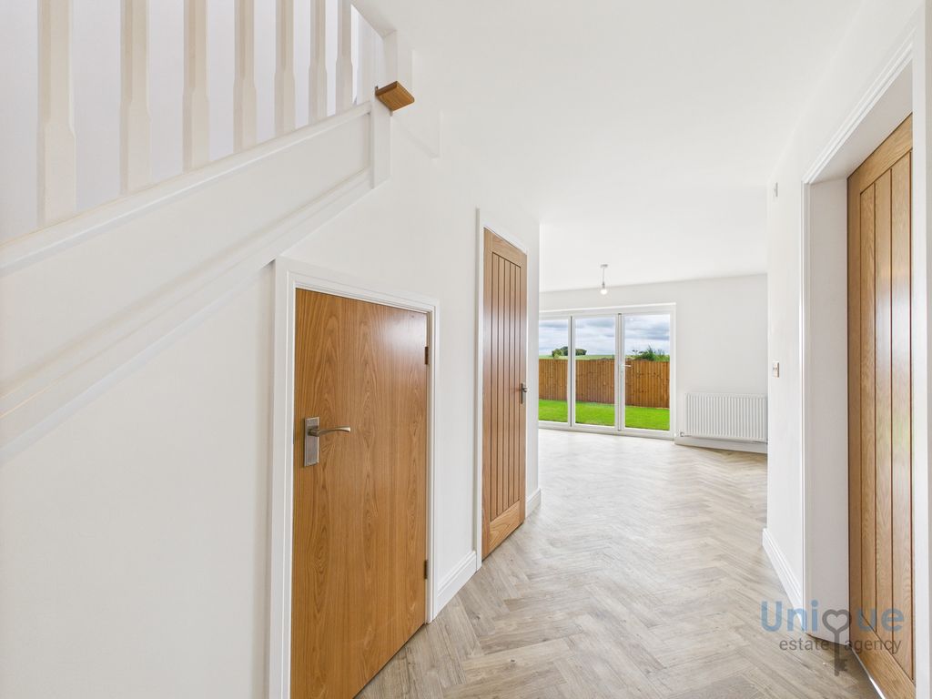 Property photo 3 of 29