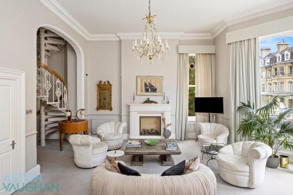 Property photo 3 of 27 4525783