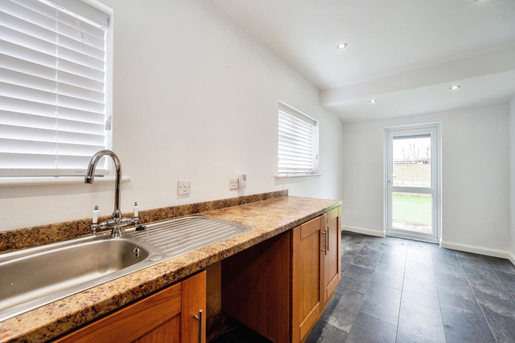 Property photo 2 of 16 Photography