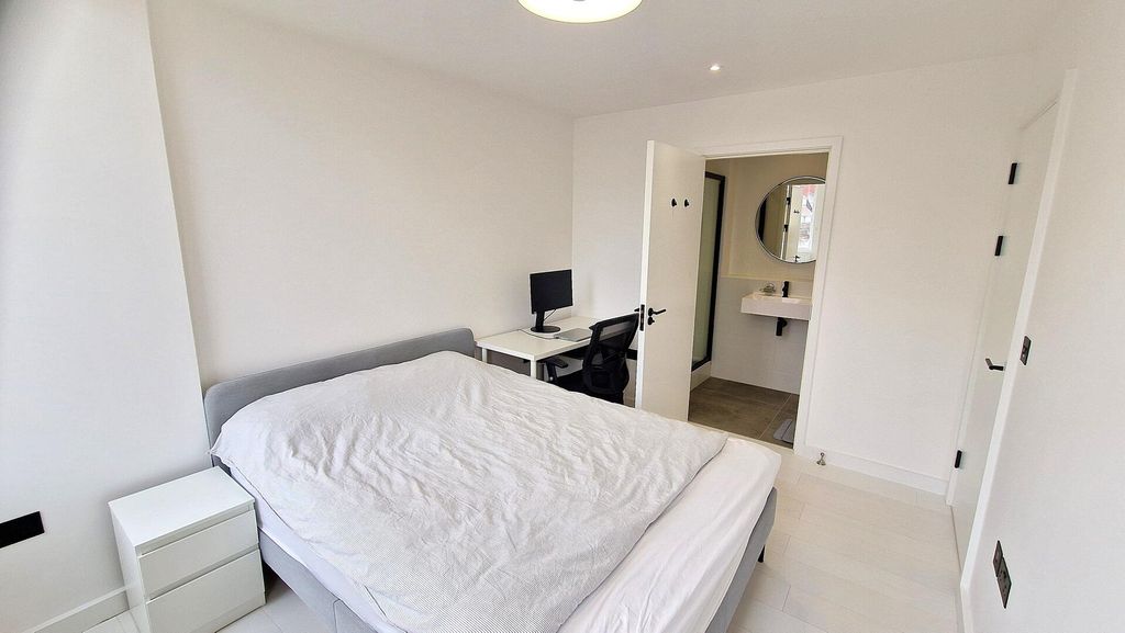 Additional image 19 of 2 bed flat to rent19 Lever Street, Manchester M1