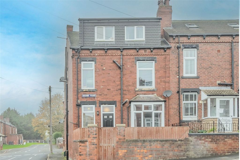 Property photo 1 of 17 Picture No. 16