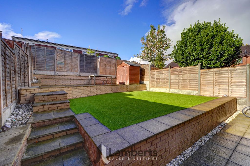 Property photo 2 of 18 Rear Garden